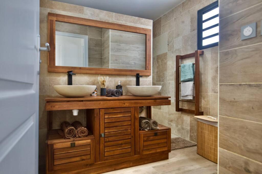 Villa Du Beau Vallon 2 Jacuzzi Privatif Et Piscine Chauffee Partagee Saint-Benoît Extérieur photo